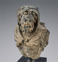 執金剛神像　２～３世紀　ガンダーラ